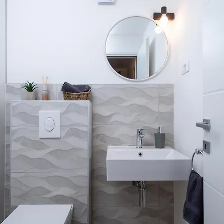 Ferienhaus House 585 Mali Vareški